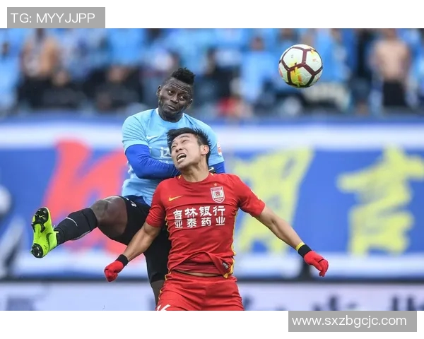 大连一方迎战亚泰争夺积分大战球迷期待精彩对决与激情时刻