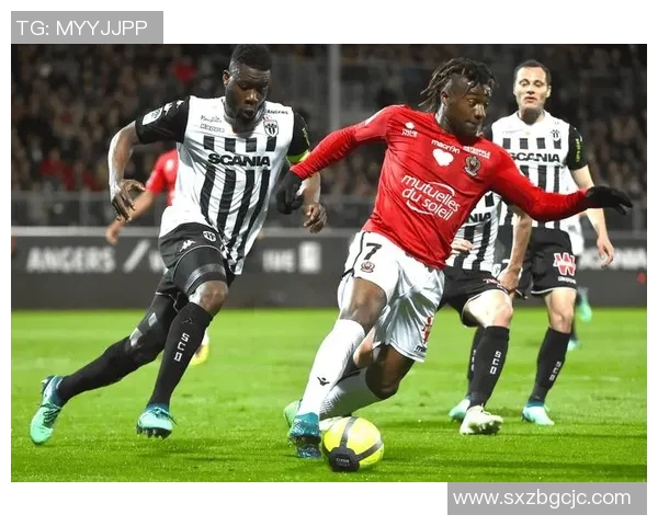 法甲激战尼姆迎战昂热双方争夺宝贵积分展现实力较量