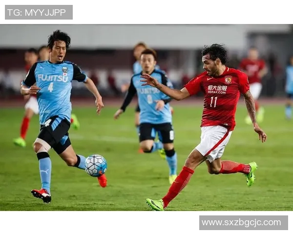 神户胜利与东京足球赛精彩直播全程回顾与分析 神户胜利与东京足球赛精彩直播全程回顾与分析