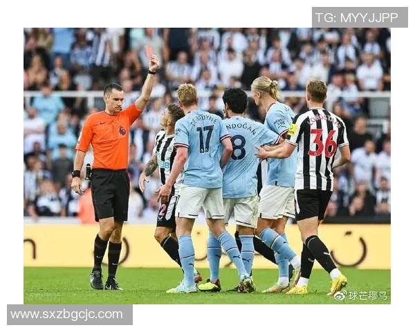 阿曼俱乐部迎战迪赫弗争夺胜利的关键对决即将上演 阿曼俱乐部迎战迪赫弗争夺胜利的关键对决即将上演